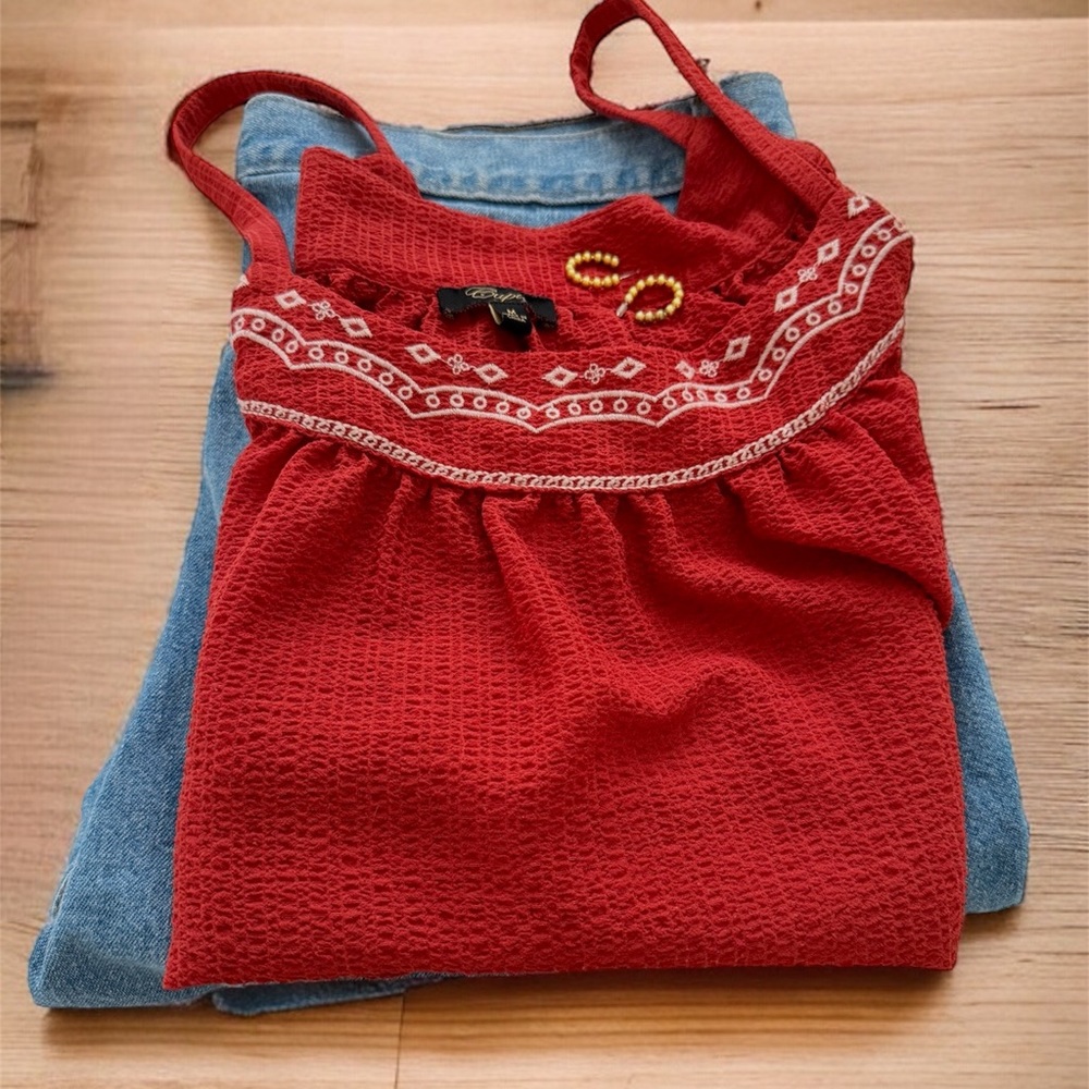 Embroidered Paprika colored summer sleeveless top with piping edging ruffle